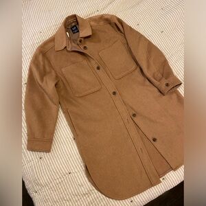 NWT Women’s Tan Oversized Shirt Jacket by GAP